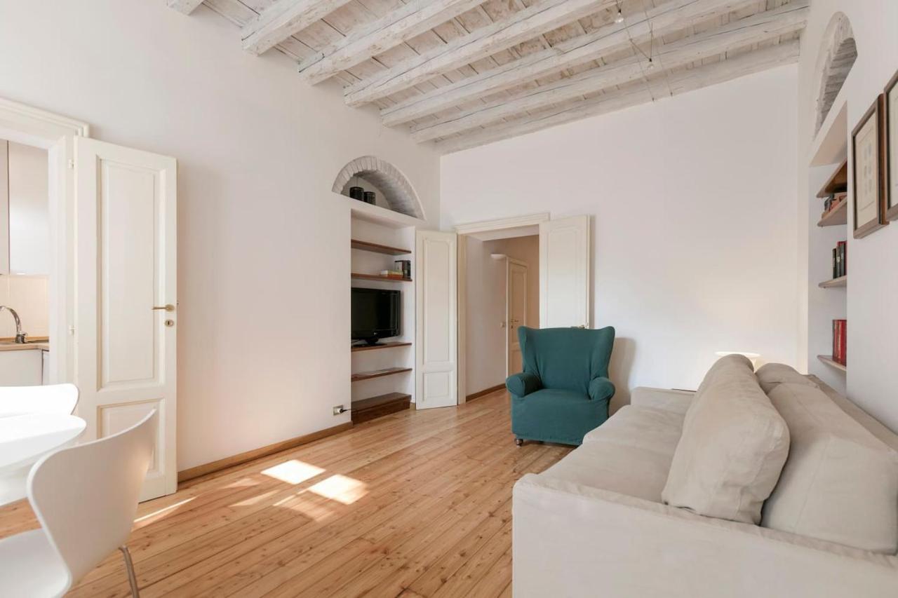 Ferienwohnung Naviglio, Sweet Dreams In The Heart Of The Fun Mailand Exterior foto